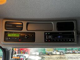 MERCEDES-BENZ Atego 1222L 4x2 BL 1.Stock Menke Viehwagen