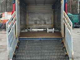 MERCEDES-BENZ Atego 1222L 4x2 BL 1.Stock Menke Viehwagen