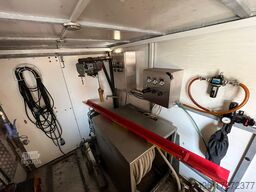 Reko 2000 TD WORKSHOP ON WHEELS