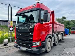 Scania R580 8x4 Tipper Truck – Only 250,000 km! WATCH VID