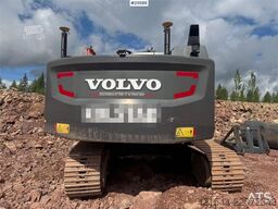 Volvo EC300 Excavator – Engcon Tiltrotator, 2 Buckets an