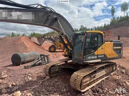 Volvo EC300 Excavator – Engcon Tiltrotator, 2 Buckets an