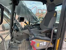 Volvo EC300 Excavator – Engcon Tiltrotator, 2 Buckets an