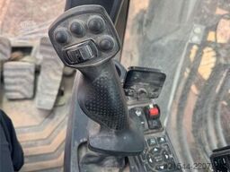 Volvo EC300 Excavator – Engcon Tiltrotator, 2 Buckets an