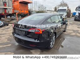 TESLA Model 3 Long Range Dual Motor AWD *8-Fachbereift
