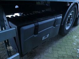 KNAPEN K 100, 92m³, 10mm Boden, Funk, Luft-Lift, BPW