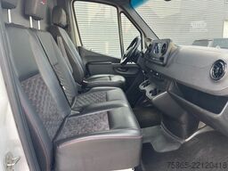 Mercedes-Benz Sprinter 319 1.9 CDI / L4 H3 / RWD / / Leder / ...