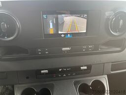 Mercedes-Benz Sprinter 319 1.9 CDI / L4 H3 / RWD / / Leder / ...