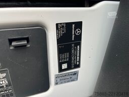 Mercedes-Benz Sprinter 319 1.9 CDI / L4 H3 / RWD / / Leder / ...