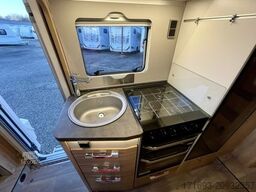 Hymer/Eriba Exsis-t 580 Pure Automatik  XXL Bett