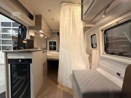 Bürstner Lineo C 550 barrierefrei mit Kassettenlift