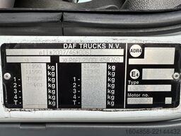 DAF LF 250 FA / NL TRUCK / 12 ton / LAADKLEP / HARD...