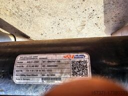 SAF Sbk2243-135 steering axle with hydraulic cilinder