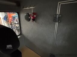 Mercedes Benz 917 AF 4x4