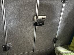 Mercedes Benz 917 AF 4x4