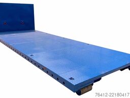 A1 Container Plattform 6.500 mm - Lochleiste - Zurrösen - RAL 5010 Enzianblau - Abrollcontainer