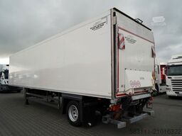 SCHMITZ CARGOBULL CH?ODNIA / THERMO KING SLX SPECTRUM / City line