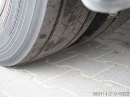 SCHMITZ CARGOBULL CH?ODNIA / THERMO KING SLX SPECTRUM / City line