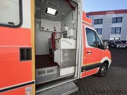 Mercedes-Benz Sprinter 516 CDI 4x2 Sprinter 516 CDI 4x2, Rettungswagen, Retarder