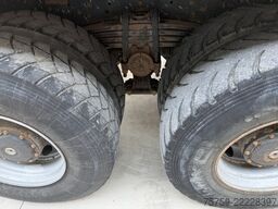 Mercedes-Benz Actros 4143K Kipper 20cbm 8x4 40Ton