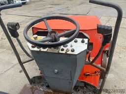 HAMM HD13 Tyred Roller with vibration 900mm