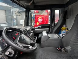 MAN TGS 18.320 / ADR / Closed box / Dhollandia