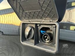 MERCEDES-BENZ V300 LANG MARCO POLO AMG-LINE LED 360° AHK KÜCHE