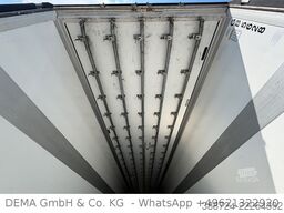 SCHMITZ CARGOBULL SCBS3B*Rohrbahnen*Fleischhang*Schmitz-Achsen*