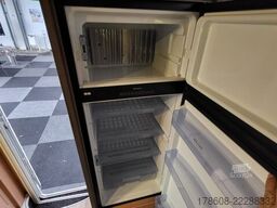 KNAUS Sky Wave 650 MF, Solar, SAT, erst 56t km