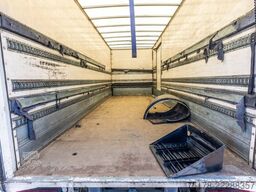 RENAULT D19.320 DXI+DHOLLANDIA 2T.