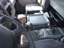 Renault Premium 420 18,500liter tank,manual gearbox,airco