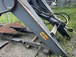 VOLVO ARM FÜR L180 MIT ZYLINDER