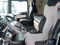 MAN TGX 18.470 / LOW DECK / MEGA /  / NAVI RIO / 202