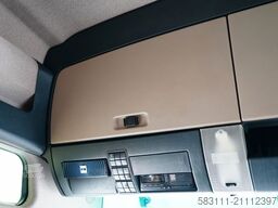 MAN TGX 18.470 / LOW DECK / MEGA /  / NAVI RIO / 202