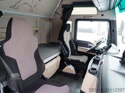 MAN TGX 18.470 / LOW DECK / MEGA /  / NAVI RIO / 202