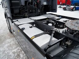 VOLVO FH 500 / PE?NY ADR / XXL / BOGATE WYPOSA?ENIE /