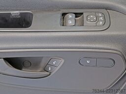 MERCEDES-BENZ Sprinter 317 CDI MR L2H2 Automatik Klima LED#260