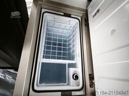 BÜRSTNER Copa C 532 Edition B66/Urban/Navi/Markise,Heizun