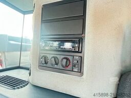 SCHMIDT Swingo 200+ Kehrmaschine Sweeper