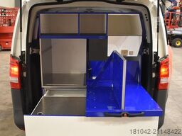 MERCEDES-BENZ Vito 4x4 Notarzt Einsatzfahrzeug NEF