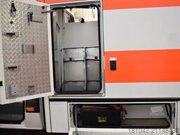 MERCEDES-BENZ MC 519 CDI RTW Rettungswagen