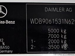 MERCEDES-BENZ MC 519 CDI RTW Rettungswagen