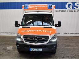 MERCEDES-BENZ Mercedes Benz Sprinter RTW Rettungswagen