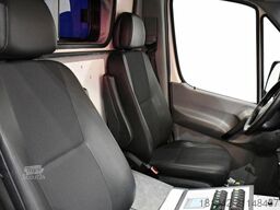 MERCEDES-BENZ Mercedes Benz Sprinter RTW Rettungswagen