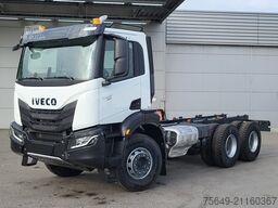 Iveco-Magirus X-Way AD300X46Z 6x4 X-Way AD300X46Z 6x4, Retarder, Navi