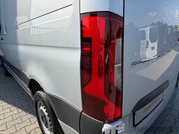 MERCEDES-BENZ Sprinter 314 AUTOMATIK NAVI DISTRONIC KAMERA LED