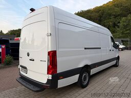 MERCEDES-BENZ Sprinter 319 CDI V6 Kasten 3,5t RWD L3H2
