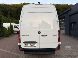 MERCEDES-BENZ Sprinter 319 CDI V6 Kasten 3,5t RWD L3H2