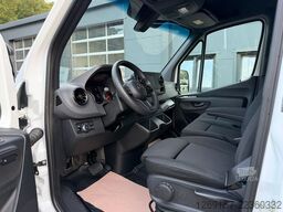MERCEDES-BENZ Sprinter 319 CDI V6 Kasten 3,5t RWD L3H2