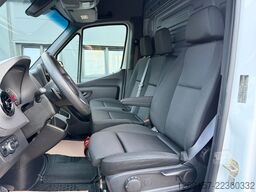 MERCEDES-BENZ Sprinter 319 CDI V6 Kasten 3,5t RWD L3H2